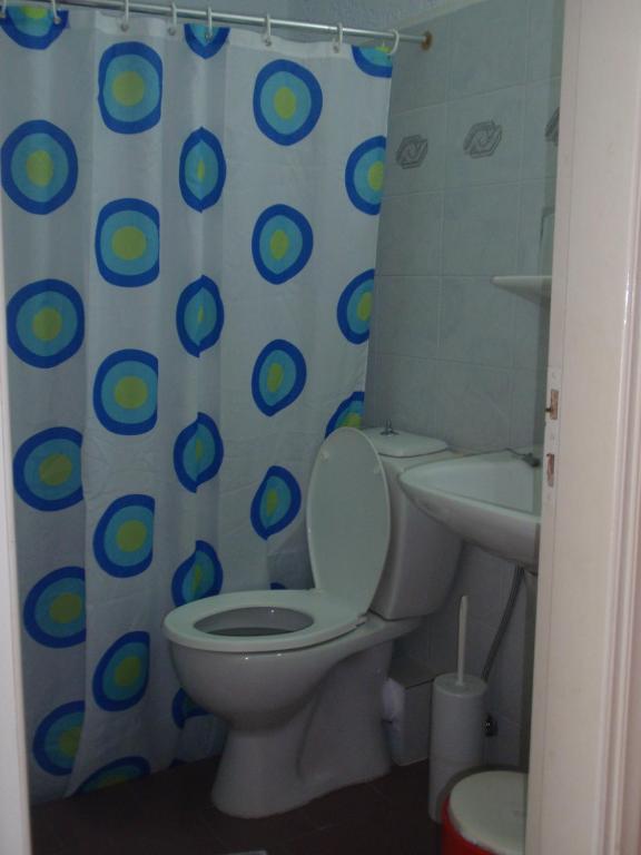 Fevro Hotel Ajía Galíni Szoba fotó