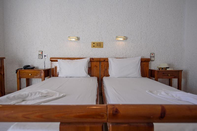 Fevro Hotel Ajía Galíni Kültér fotó